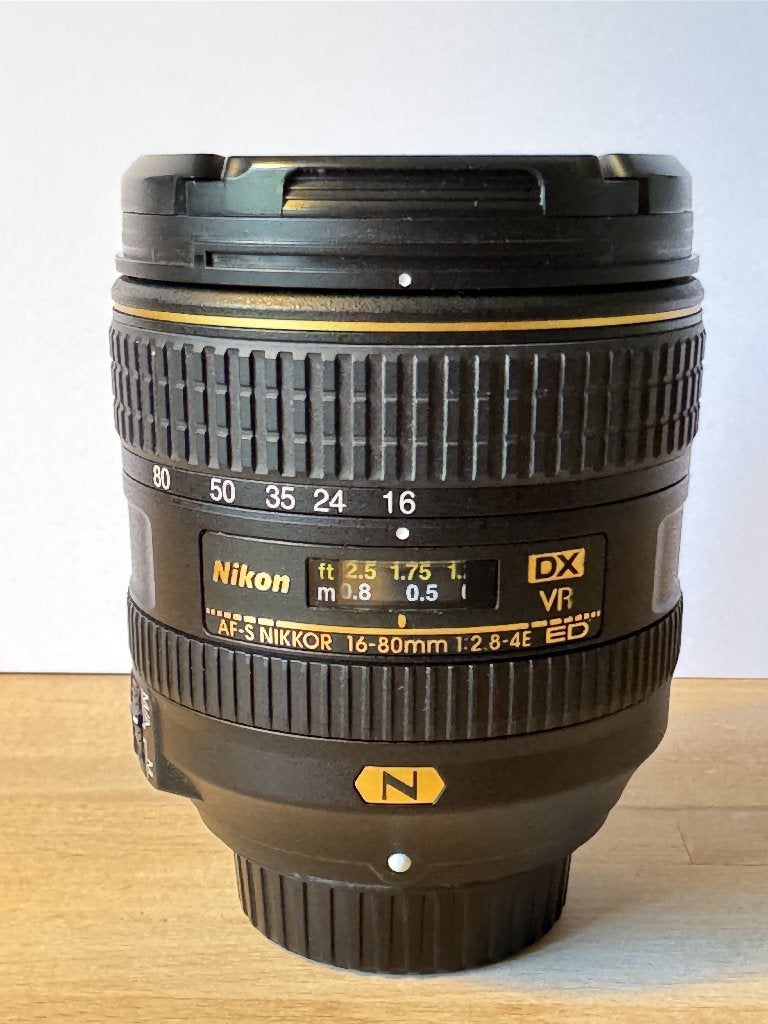 Nikon AF-S Nikkor 16-80mm 1:2.8-4E ED, Gebruikt, Nikon, Beschermhoes/tas, Telelens