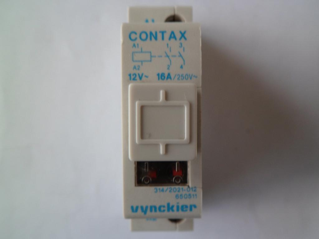 Relais d'impulsion CONTAX Vynckier 650511 250VAC 16A 2 p. NO, Enlèvement, Comme neuf