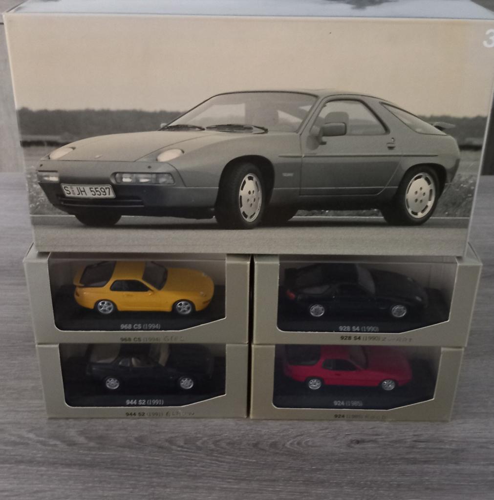 Porsche History Collection Frontmotor Minichamps 1:43, Hobby en Vrije tijd, Modelauto's | 1:43, Zo goed als nieuw, Auto, MiniChamps
