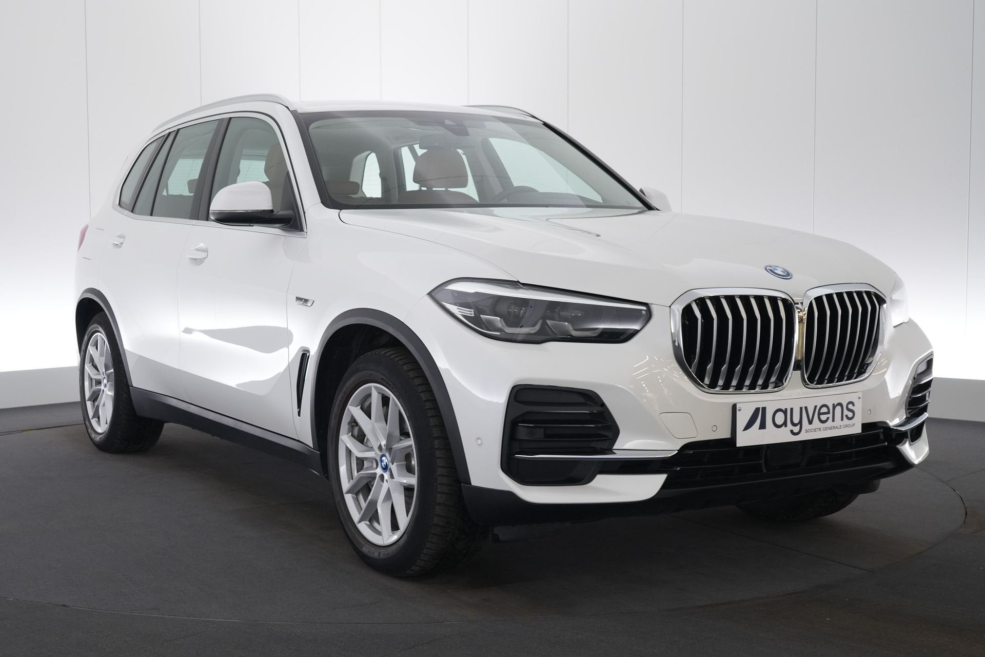 (2CBX784) BMW X5, Auto's, Automaat, Gebruikt, 27 g/km, Wit