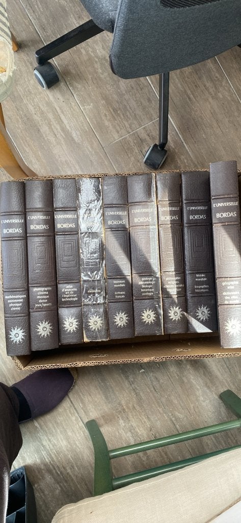 Encyclopédie Universelle Bordas, Série complète, Bordas, Enlèvement, Utilisé
