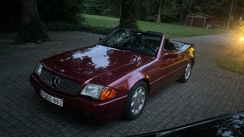 Prachtige Mercedes SL500 oldtimer, Auto's, Mercedes-Benz, Automaat, Cabriolet, Leder, Particulier