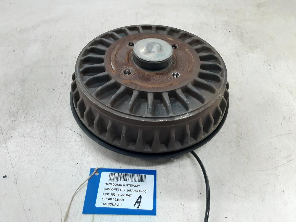 TAMBOUR DE FREIN ARRIÈRE Dacia Dokker (0S), Dacia, Mevr. I. Hauben, Utilisé, Rue de l'Espoir 34 34
4030  GRIVEGNÉE, BE