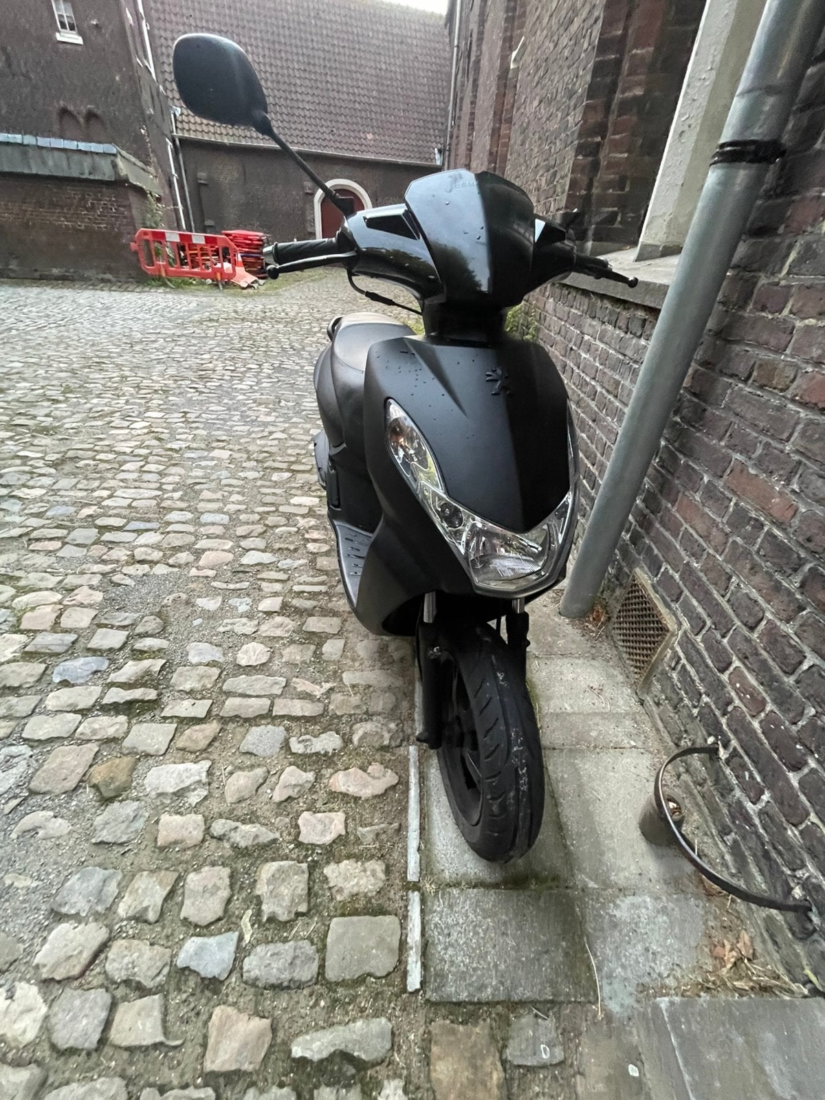 Kisbee rs lichte schade, rijd perfect, Fietsen en Brommers, Ophalen, Zo goed als nieuw