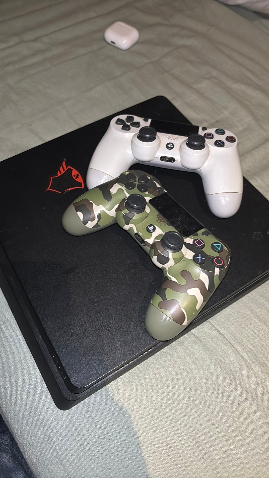 Playstation 4 / ps4 1tb, Met 2 controllers, Ophalen of Verzenden, Zo goed als nieuw, 1 TB