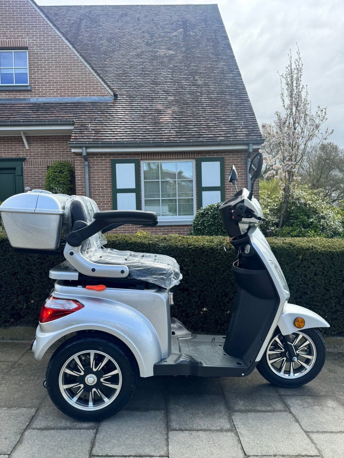 Comfigo Scootmobiel 25km/u Electrische scooter (nieuw), Diversen, Ophalen of Verzenden, Inklapbaar, Zo goed als nieuw, Elektrische rolstoel