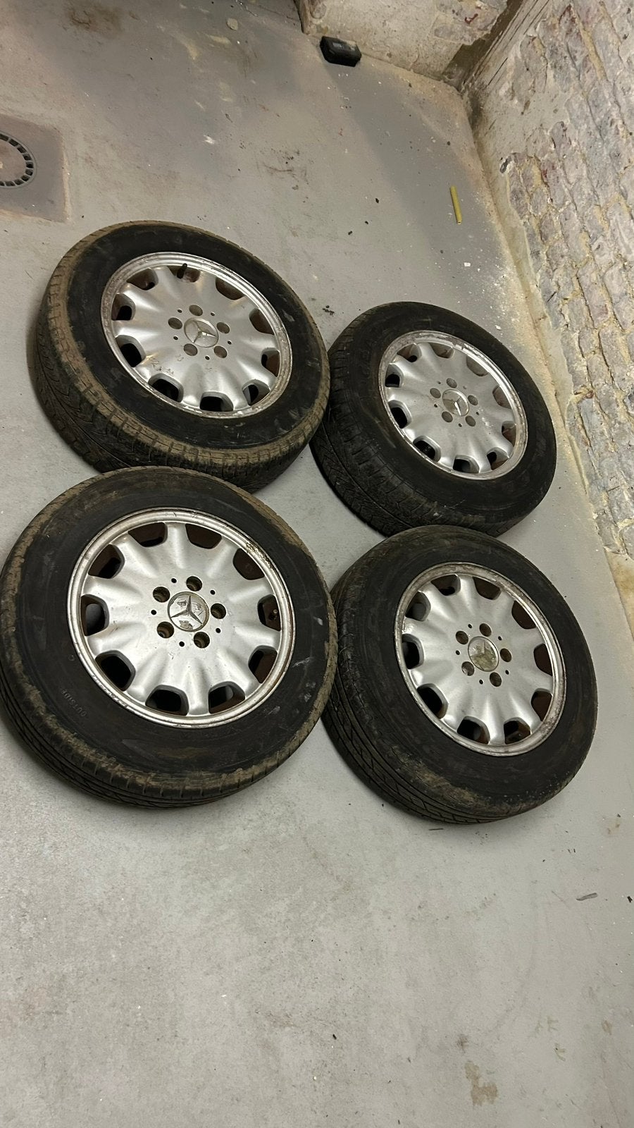 Pièces Mercedes classe C w202, Ophalen