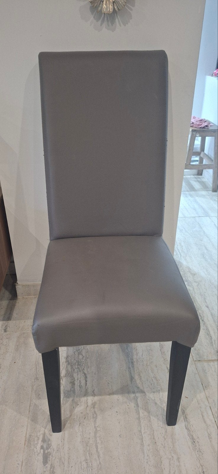 chaise de table a manger, Huis en Inrichting, Ophalen, Zo goed als nieuw, Grijs, Vijf, Zes of meer stoelen