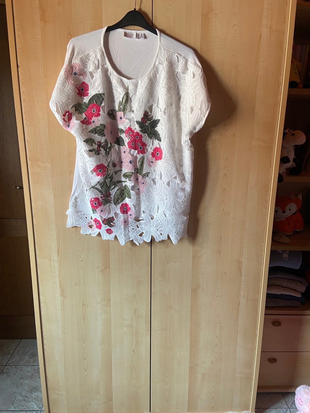 Mooie bloes maat xl, Kleding | Dames, Grote Maten, Ophalen of Verzenden, Zo goed als nieuw