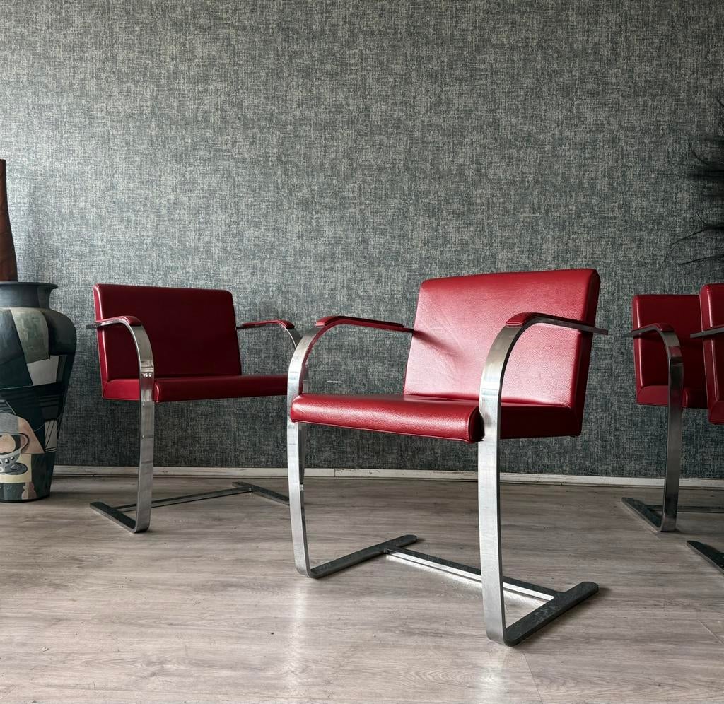 Set of 4 Vintage Brno Armchairs by Fasem in Red Leather, Ophalen