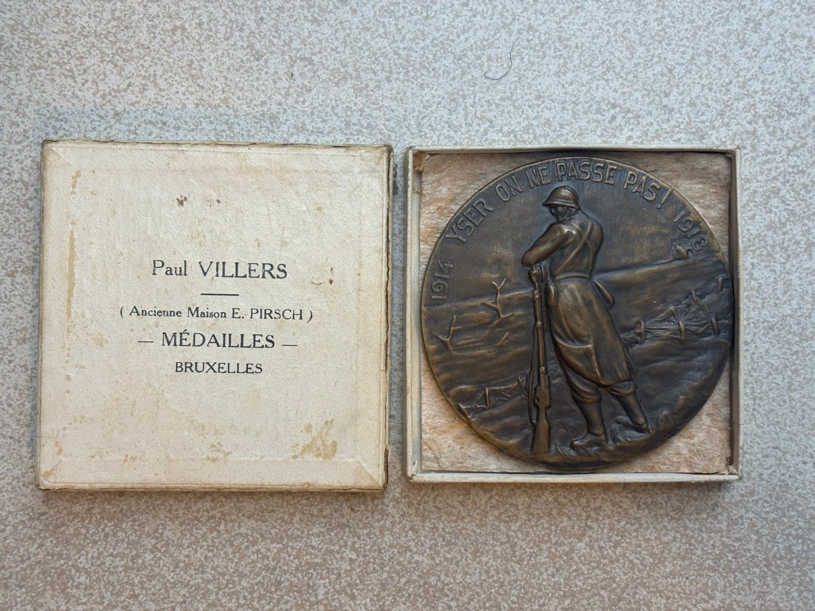 Médaille, Enlèvement ou Envoi