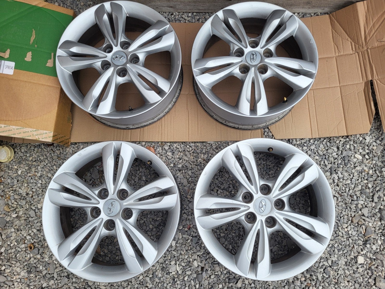 Jantes Hyundai 17', Autos : Pièces & Accessoires, Enlèvement, Utilisé, 17 pouces, Jante(s)