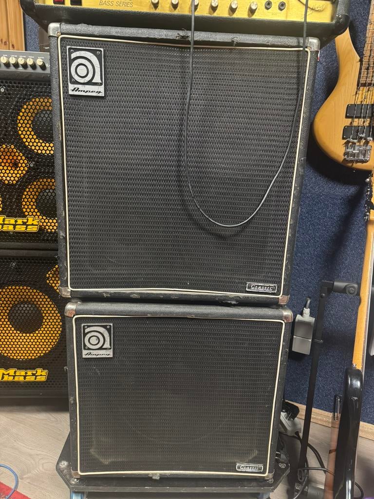 Set Ampeg bass cabinets classic 4x10 en 1x15, Muziek en Instrumenten, Ophalen, Gebruikt