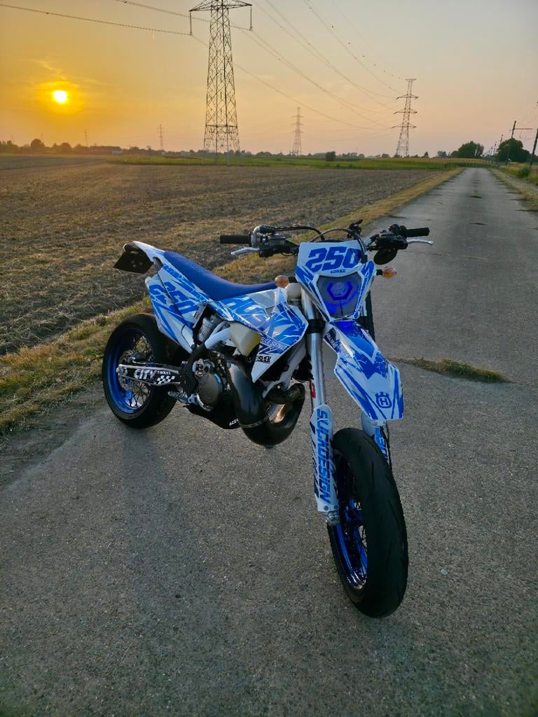 Husqvarna Te250i 2023 supermoto, Motoren, Enduro