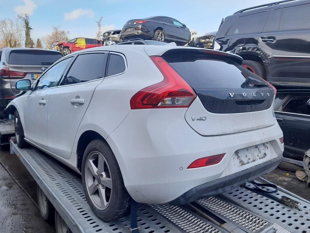 PORTE GAUCHE ARRIÈRE Volvo V40 (MV) (32321020), Autos : Pièces & Accessoires, Utilisé, Arrière, Volvo, Porte