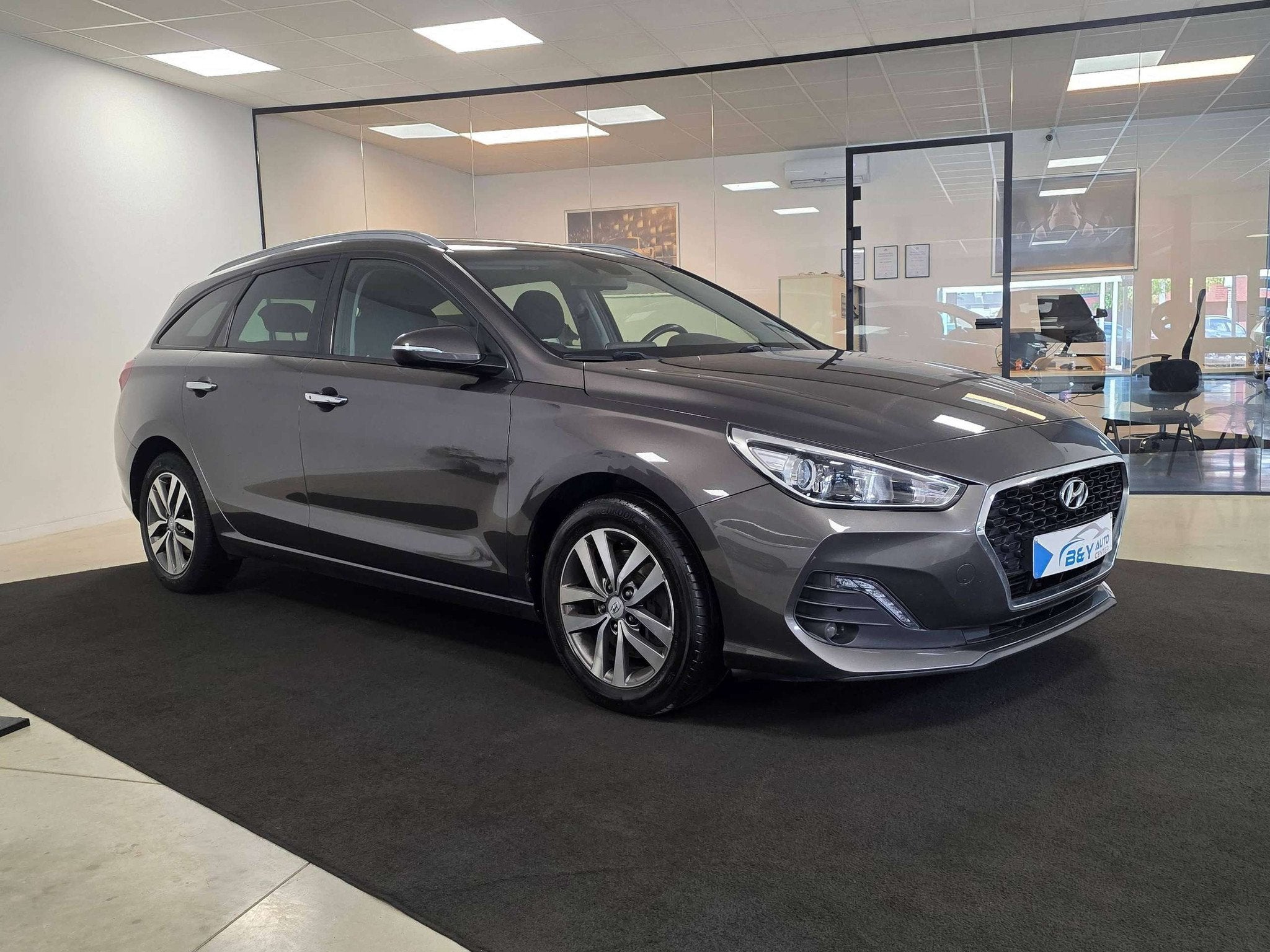 Hyundai i30 SW 1.0 T-GDi Sky (bj 2019), Auto's, Voorwielaandrijving, Stof, Gebruikt, Bruin