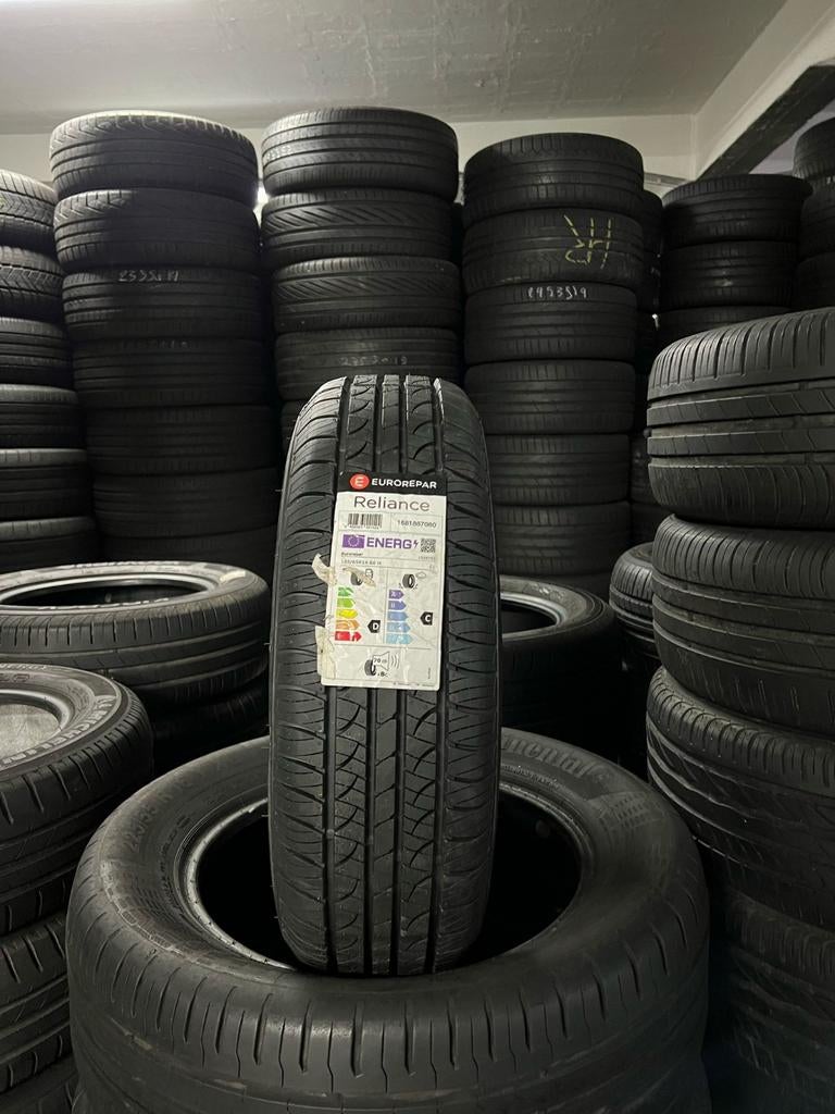 18565r14 185 65 r14 185/65/14 goodyear Nouveau avec montag, Autos : Pièces & Accessoires, Autres pièces automobiles