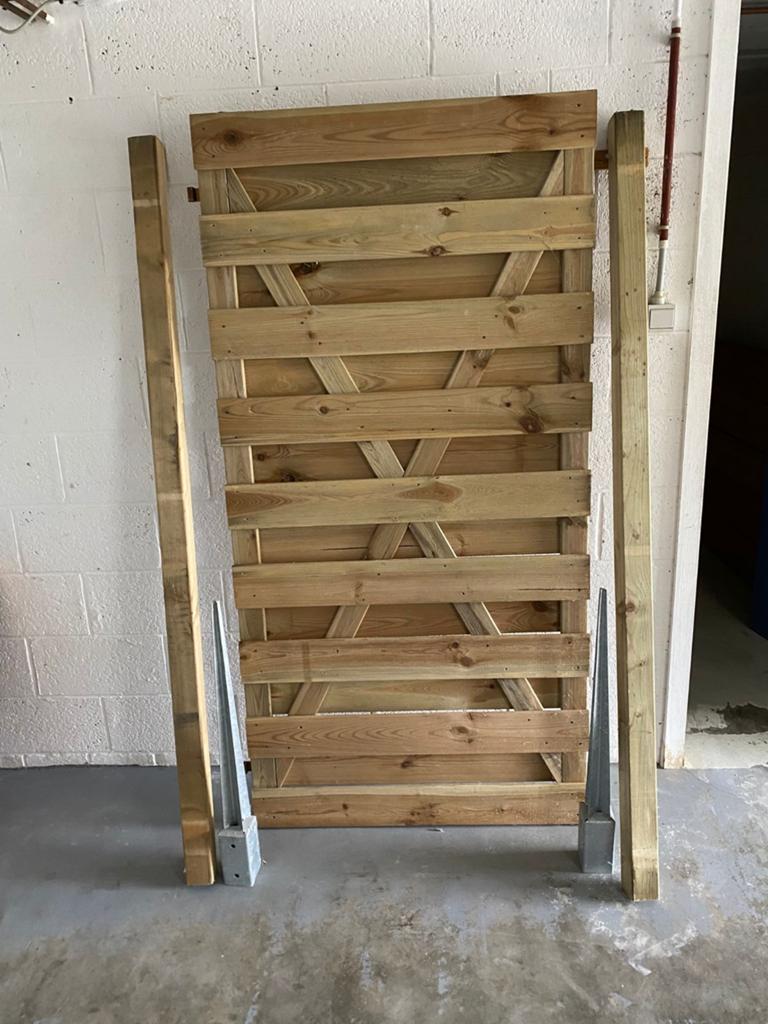 Portillon jardin NEUF en bois de pin 90x180cm + accessoires, Enlèvement, Bois