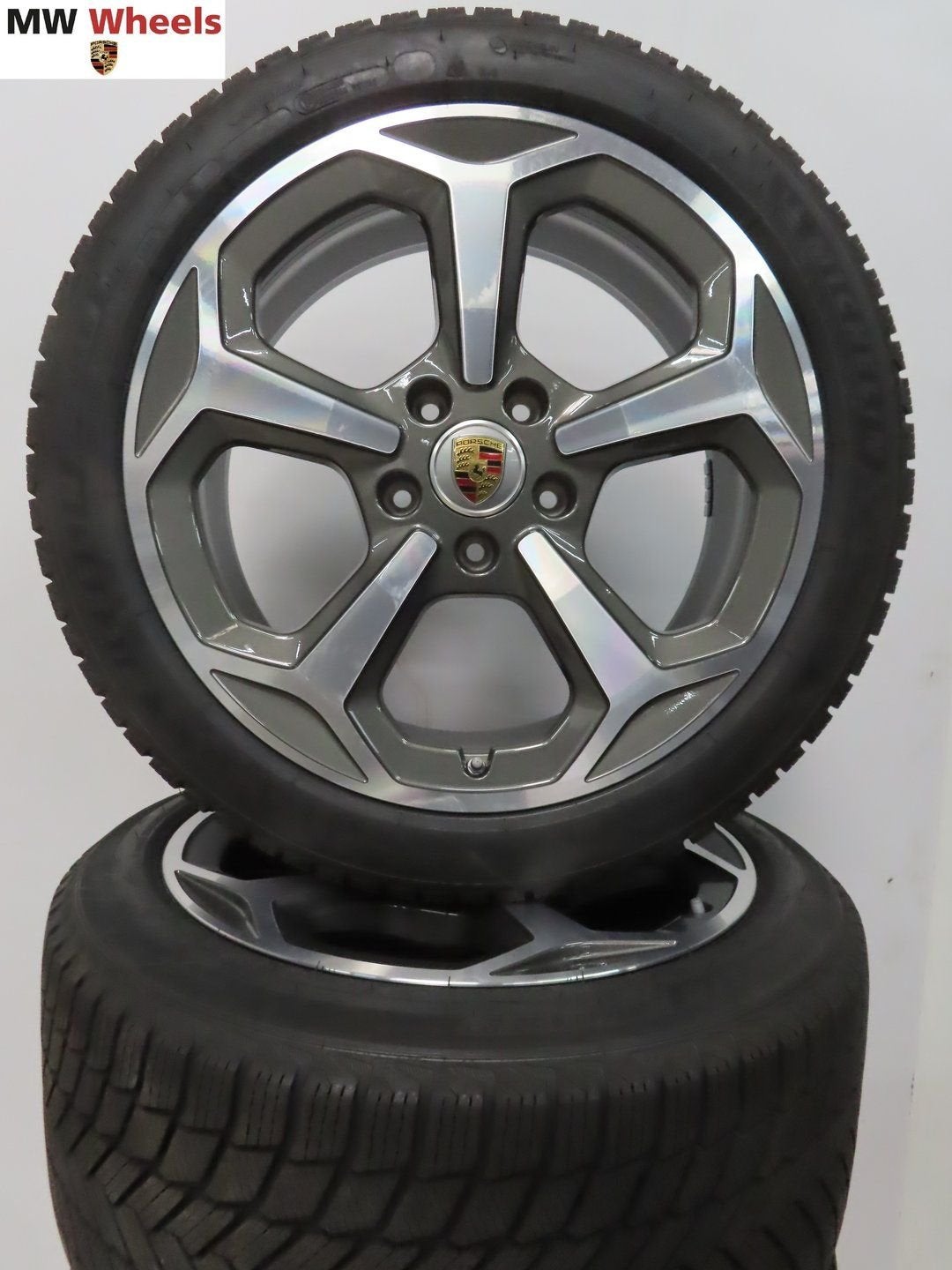 Originele Porsche Taycan 20 inch velgen nieuwe winterbanden, Auto-onderdelen, Banden en Velgen, Gebruikt, -, 285 mm, -