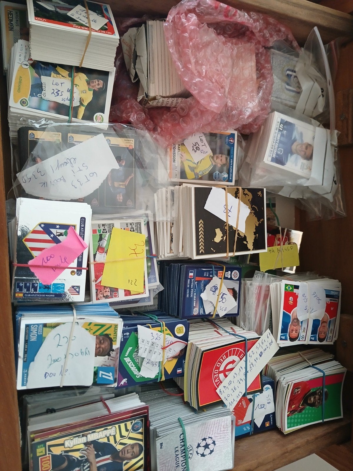 Panini veel stickers bevat 0,10 c stuks, Ophalen of Verzenden, Nieuw, Meerdere stickers