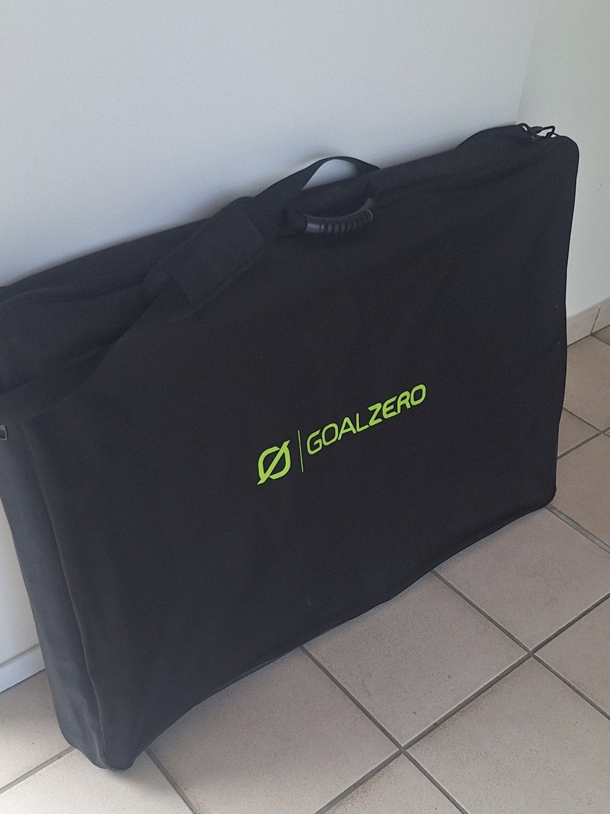 Goalzero Boulder 100 zonnepaneel, Ophalen, Zo goed als nieuw