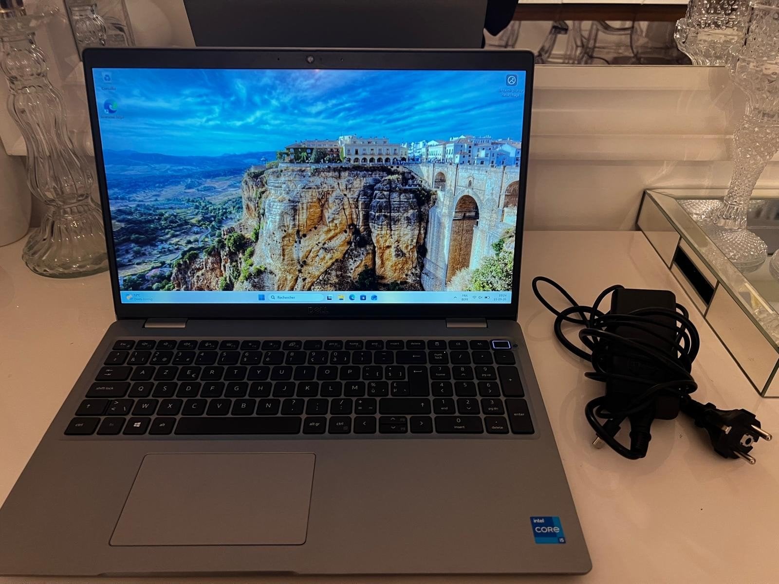 pc portable Dell latitude 5520, Informatique & Logiciels, Enlèvement, Comme neuf, 15 pouces, 16 GB