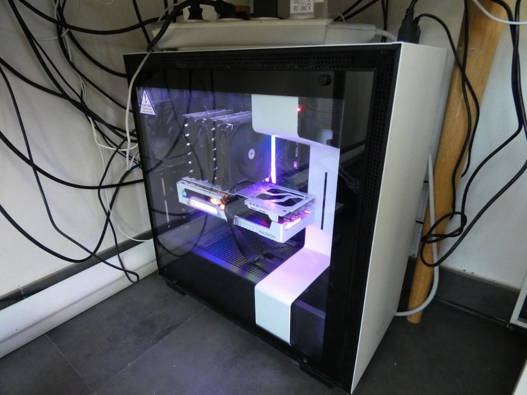 AMD Ryzen 7 9800X3D Game PC, Computers en Software, Desktop Pc's, 32 GB, Virtual Reality, Zo goed als nieuw, AMD Ryzen 7