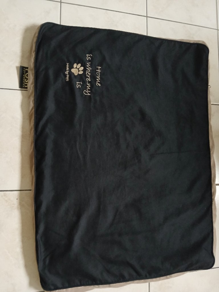 Zacht hondenkussen te koop, Dieren en Toebehoren, Hondenmanden, Ophalen, Zo goed als nieuw