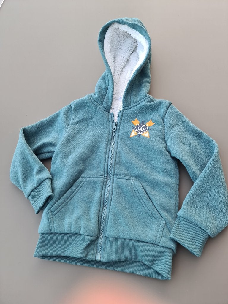 groene fleece jas, pull, trui, 110, Kinderen en Baby's, Kinderkleding | Maat 110, Ophalen, Zo goed als nieuw, Jas
