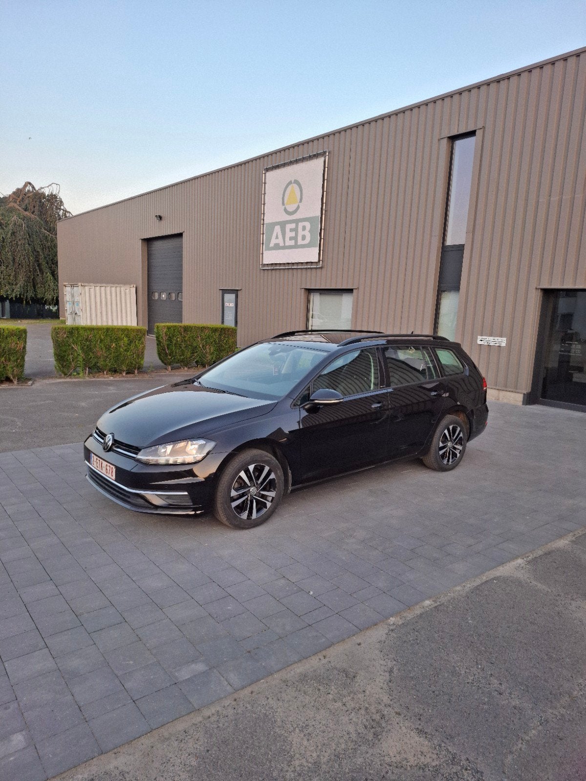 Vw golf 7.5 1.0TSi IQ.Drive 2019 80Dkm

Euro6B, Auto's, Euro 6, 4 cilinders, Overige bekleding, Zwart