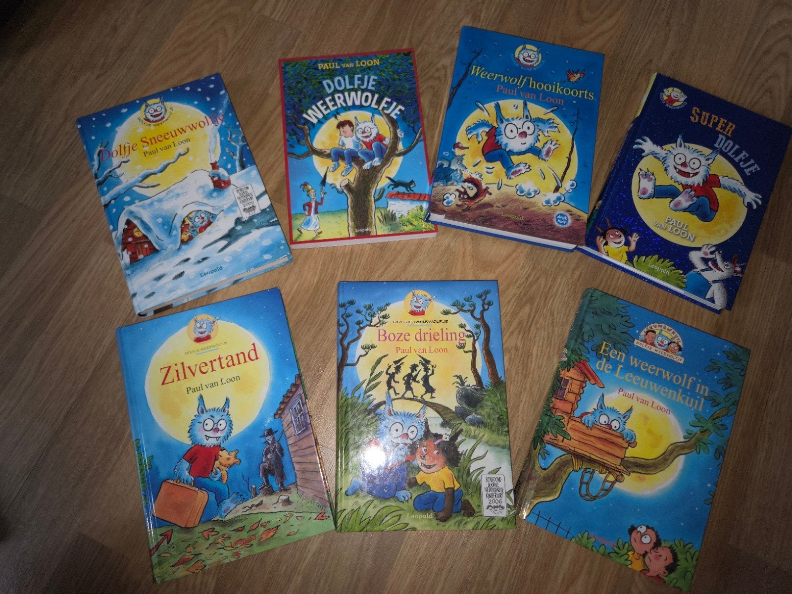 Leesboeken dolfje weerwolfje, Boeken, Kinderboeken | Baby's en Peuters, Ophalen