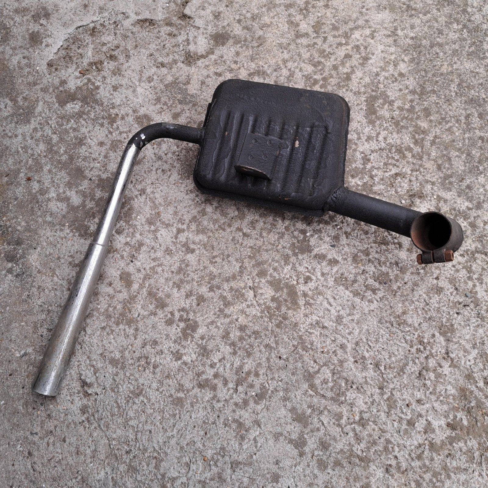 pot d'échappement sport pour une vespa 150 ou 200 années 60, Ophalen of Verzenden