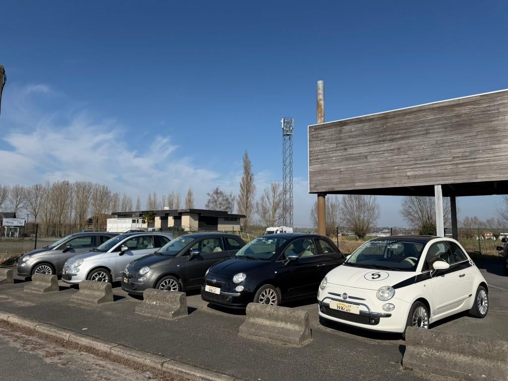 5 stuks van de Fiat 500 face1 met de 1.2 benzine veel opties, Voorwielaandrijving, Stof, 4 cilinders, Zwart