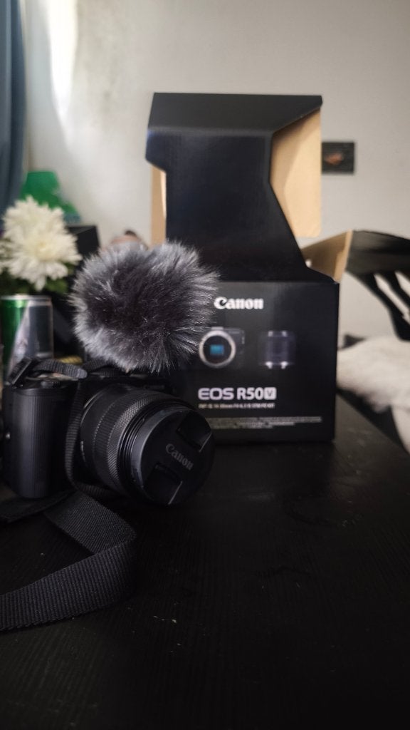 Canon EOS r50V, TV, Hi-fi & Vidéo, Appareils photo numériques, Enlèvement, Neuf, Appareil photo hybride, Canon