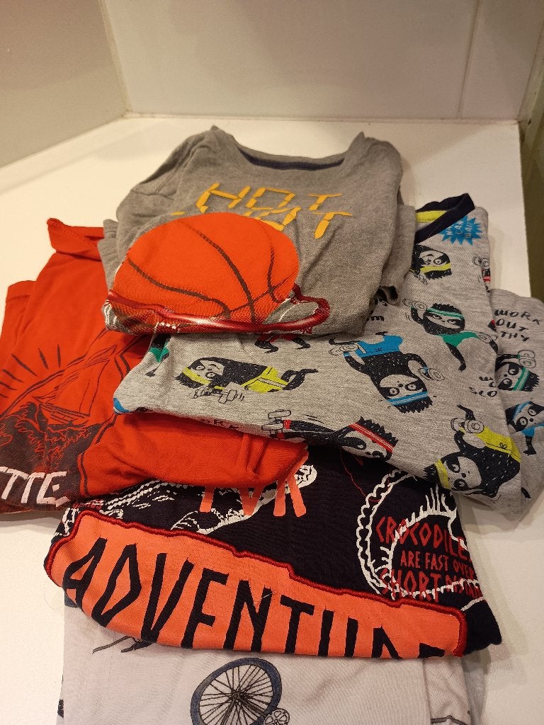 5 tee shirts garçon T 8 ans, Enlèvement, Garçon