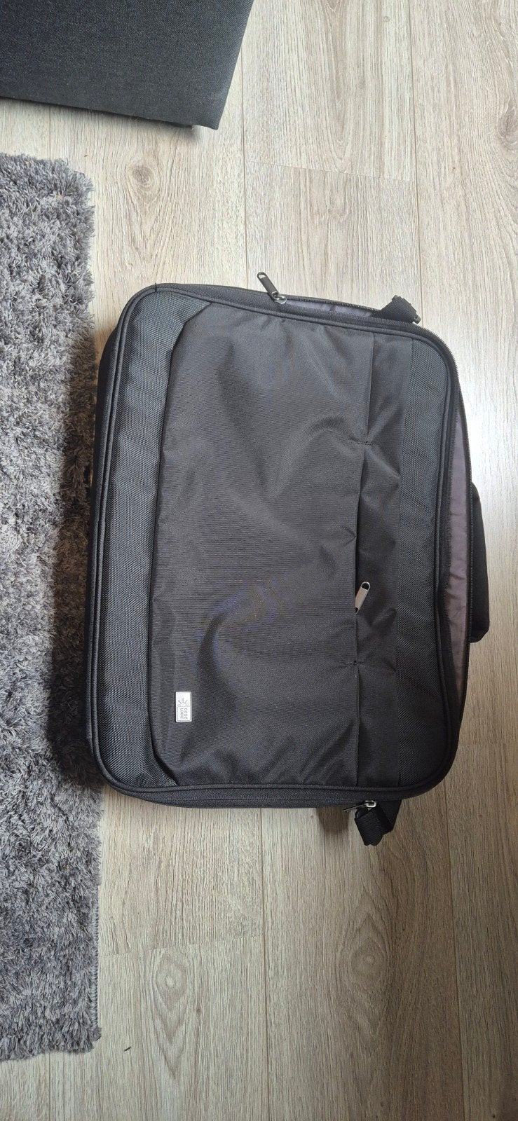 case Logic laptoptas tot 17" - NIEUW, Computers en Software, Ophalen, 17 inch of meer, Nieuw, Zwart