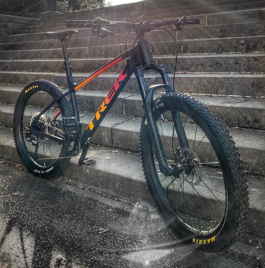 Trek Roscoe 8 27.5+ mountainbike, Fietsen en Brommers, Fietsen | Mountainbikes en ATB, Zo goed als nieuw, Heren, Trek, 53 tot 57 cm