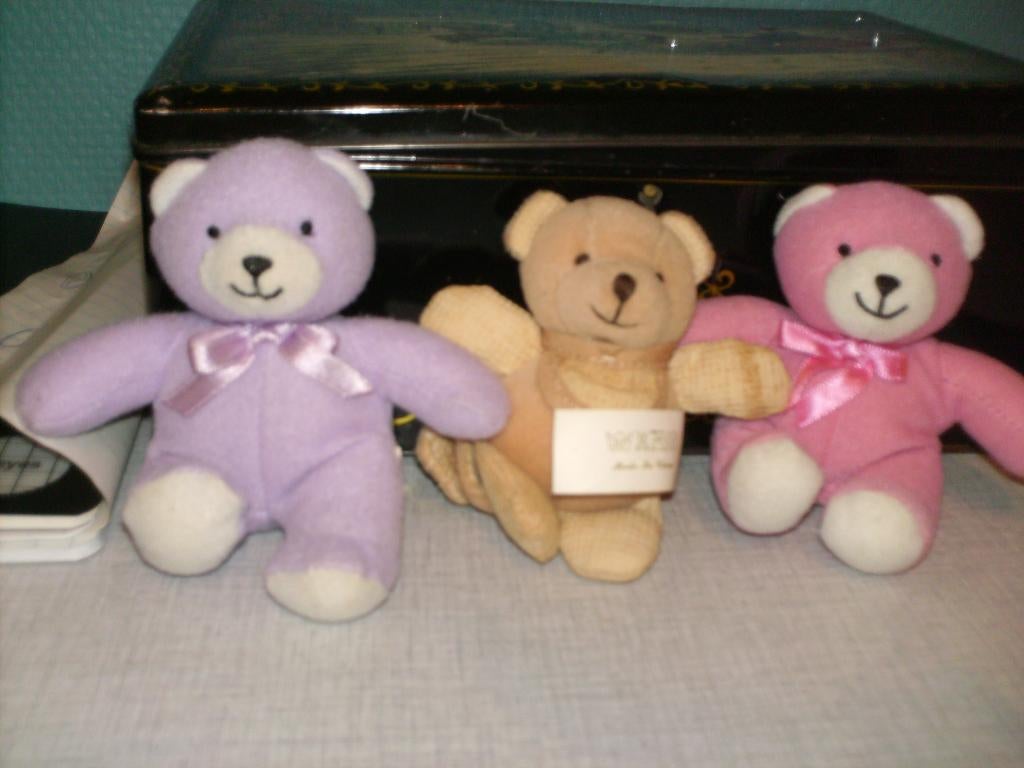 a vendre jouet peluche, Kinderen en Baby's, Speelgoed | Knuffels en Pluche, Ophalen of Verzenden, Zo goed als nieuw, Beer, Wasbaar