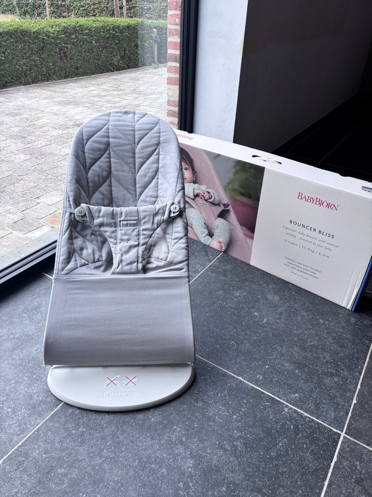 BabyBjörn Wipper Bliss + Meyco beschermhoes – perfecte staat, Enfants & Bébés, Relax bébé, Autres marques, Comme neuf, Enlèvement