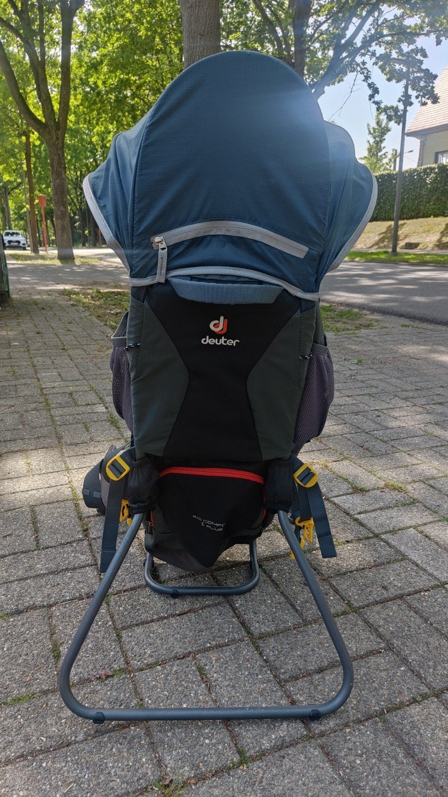 porte bébé Deuter + protection pluie, Enlèvement