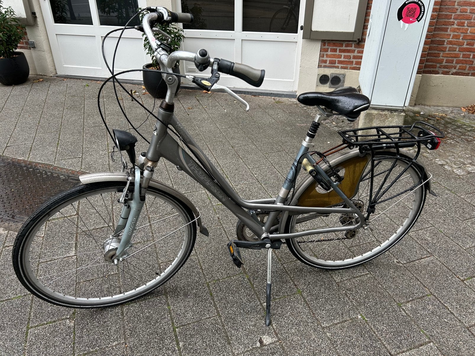 (Studenten)-damesfiets, Fietsen en Brommers, Gebruikt, Velgrem, Versnellingen, Ophalen