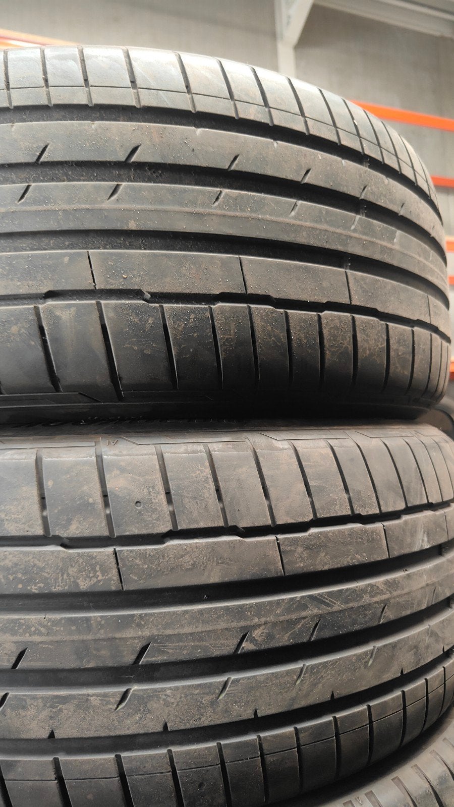 255/45r20 Hankook 5mm 60€ per stuk met montage en balanceren, Ophalen of Verzenden
