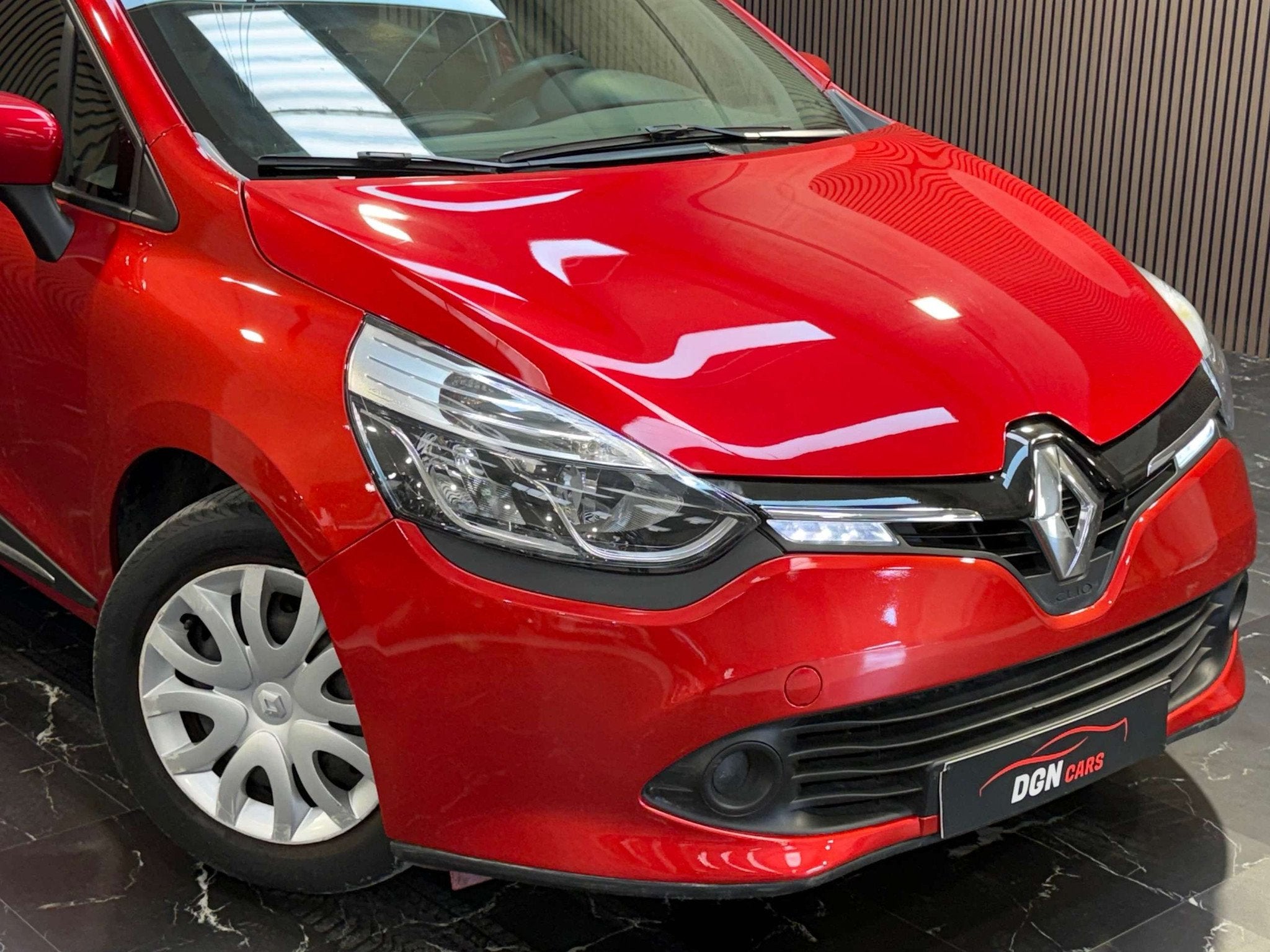 Renault Clio Clio 1.2i Collection (bj 2015), Auto's, Renault, Euro 5, Stof, Zwart, 4 cilinders