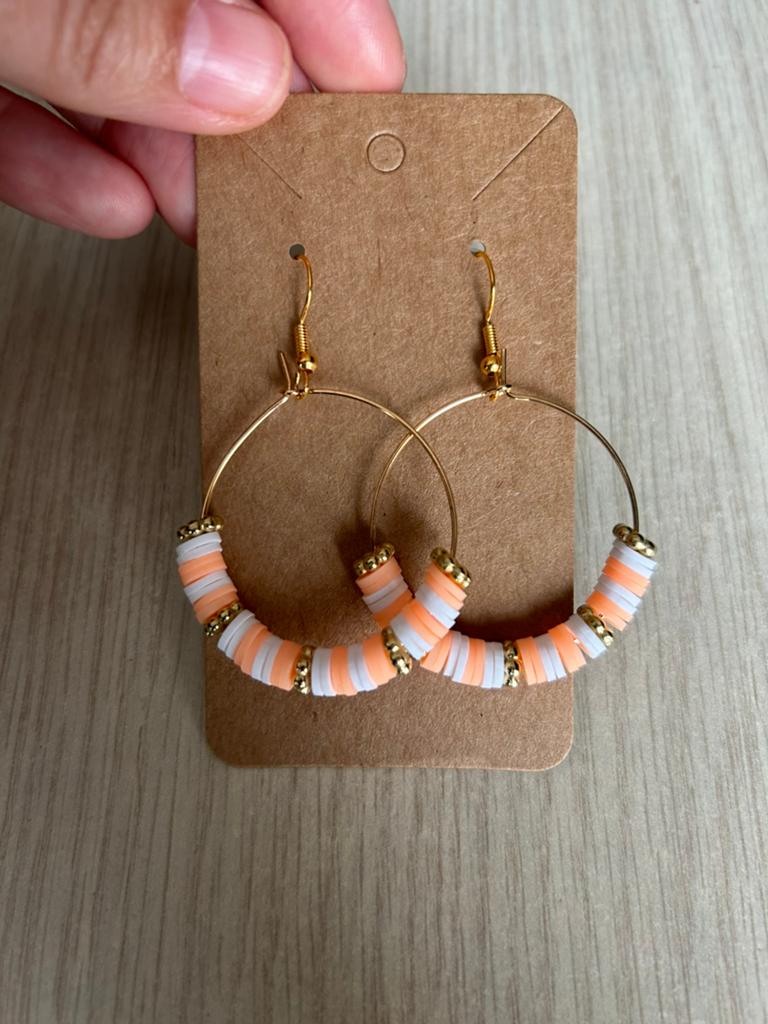 Oorbellen neon oranje/wit/goud, Bijoux, Sacs & Beauté, Boucles d'oreilles, Enlèvement ou Envoi, Comme neuf, Blanc, Or