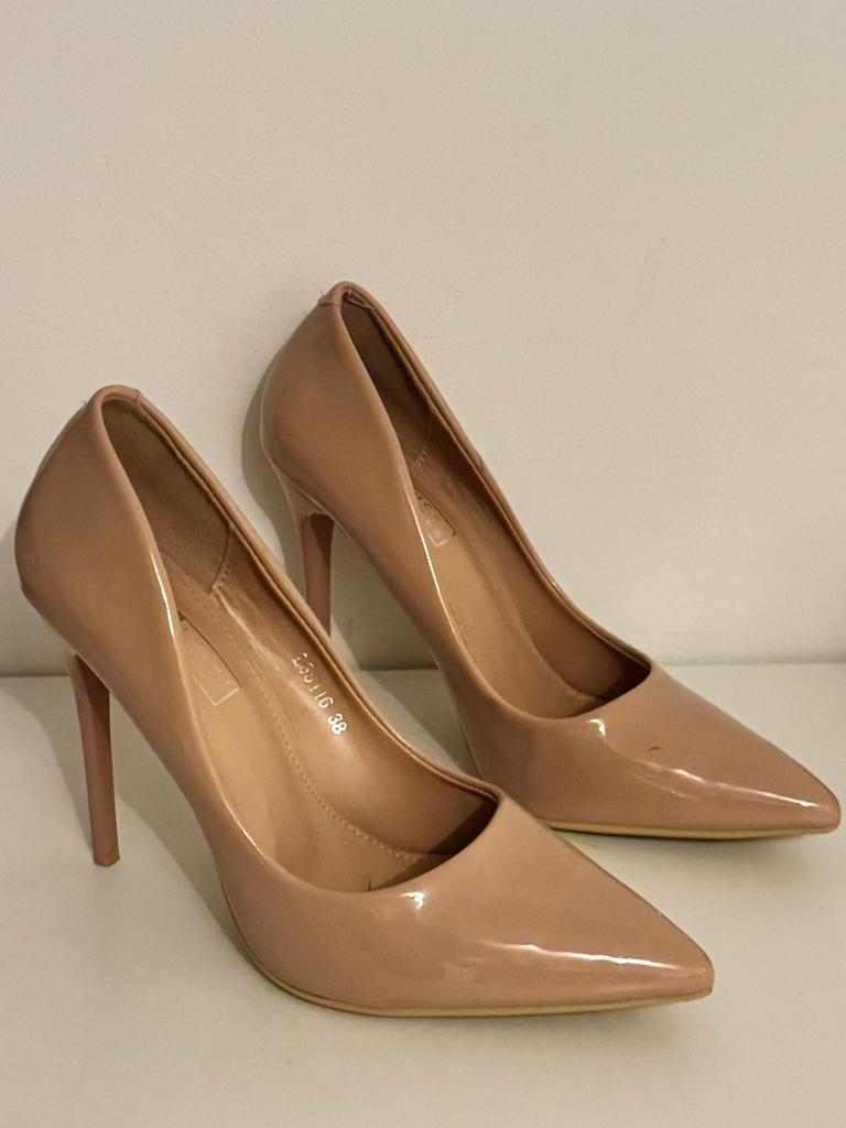 Schoentjes te koop - pumps - hakken - high heels, Kleding | Dames, Schoenen, Ophalen, Pumps, Roze, Gedragen