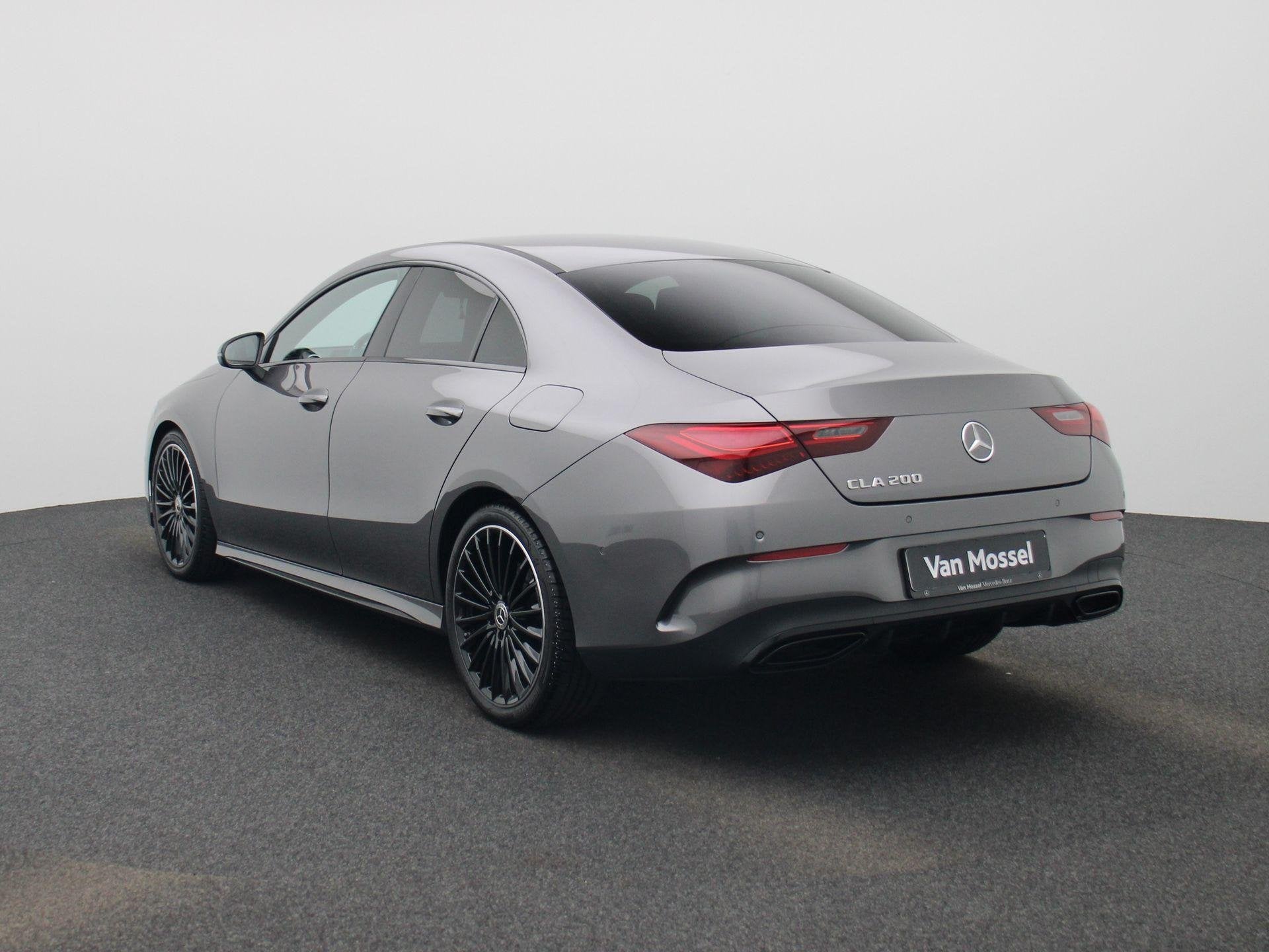 Mercedes CLA 200 AMG Line + 19 INCH + CAMERA + LED + 200, Auto's, Mercedes-Benz, 4 cilinders, 120 kW, Bedrijf, https://public.car-pass.be/vhr/5684317a-6bf0-467e-bcf7-b7325e490f66