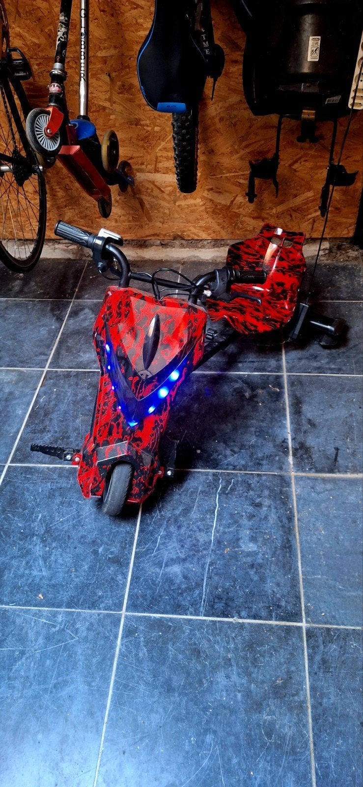 drift trike, Kinderen en Baby's, Zo goed als nieuw
