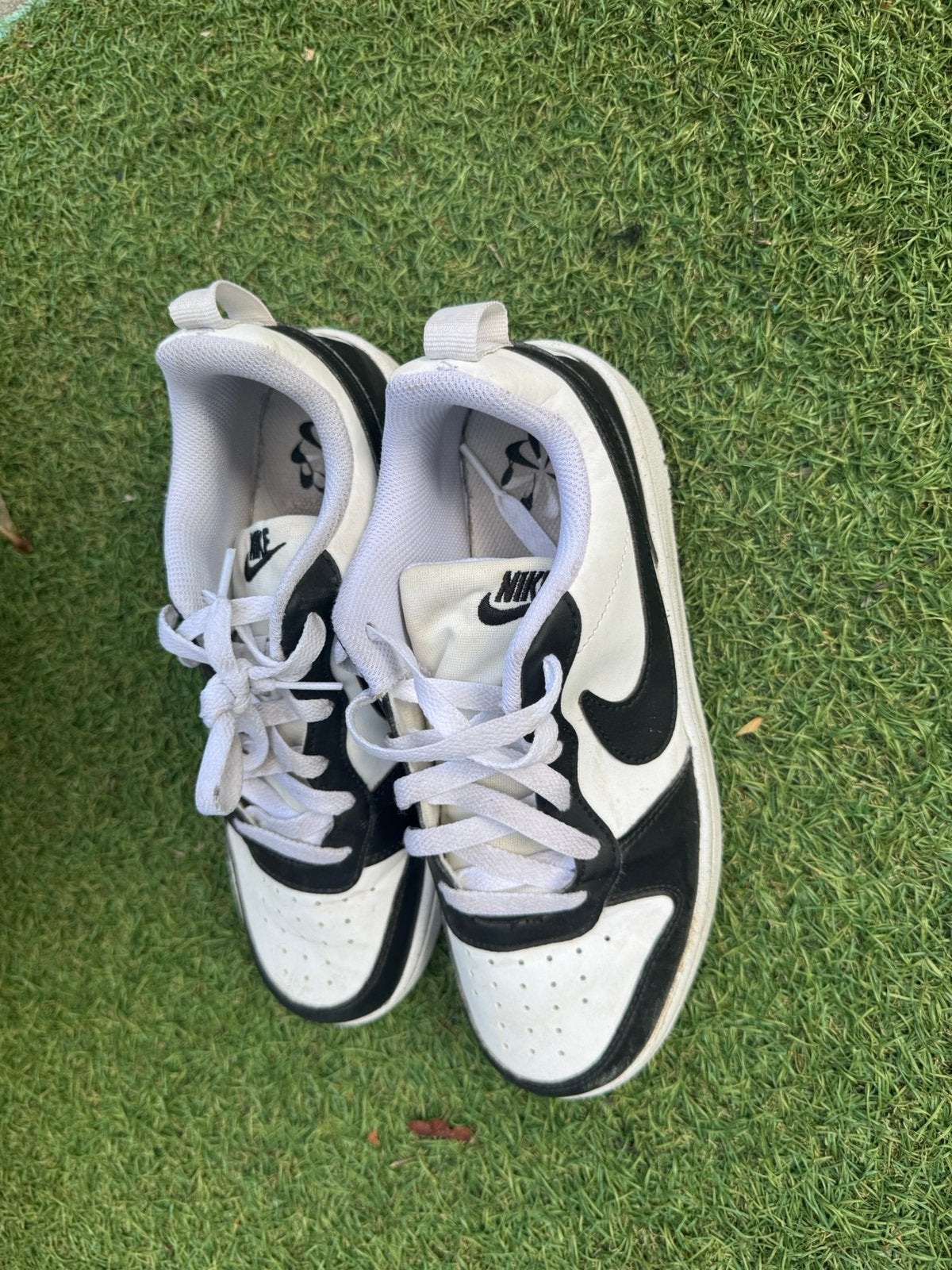 Nike schoenen in goede staat, Sport en Fitness, Ophalen, Zo goed als nieuw, Schoenen