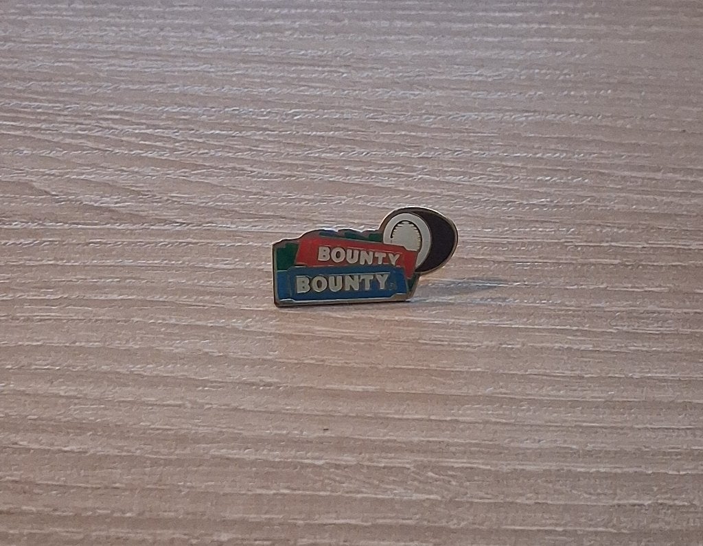 PIN - BOUNTY - CHOCOLADE - CHOCOLAT - COCOS - KOKOSNOOT, Verzenden, Gebruikt, Merk, Speldje of Pin