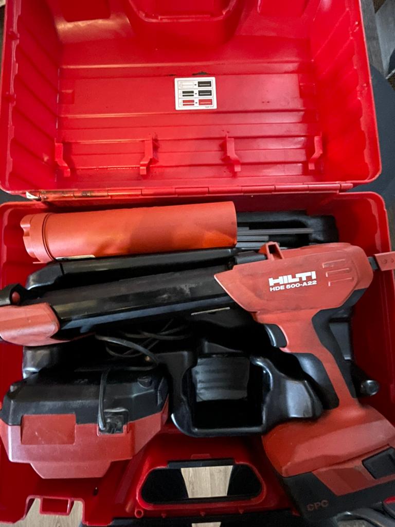 Hilti accumortelspuit, Doe-het-zelf en Bouw, Ophalen of Verzenden, Zo goed als nieuw